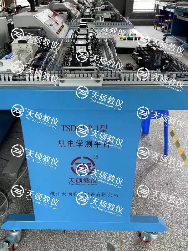 機(jī)電學(xué)測(cè)平臺(tái)實(shí)訓(xùn)室順利安裝、調(diào)試、培訓(xùn)、驗(yàn)收通過(guò)！